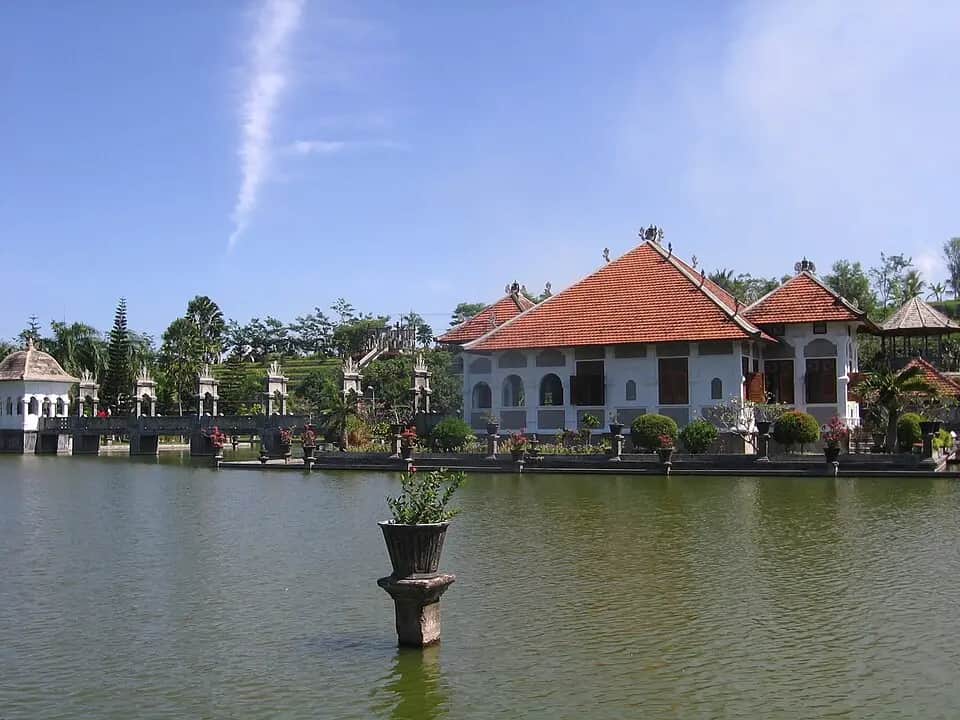 Taman Ujung Water Palace