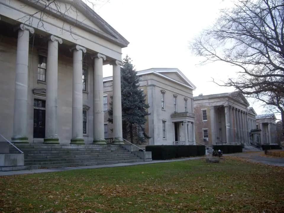 Snug Harbor Cultural Center